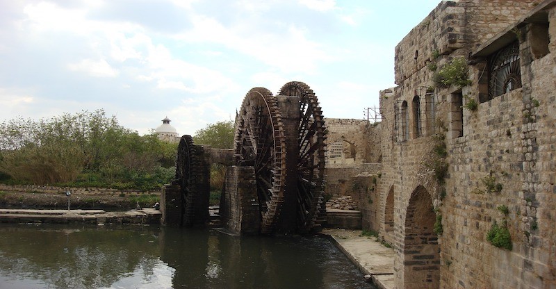 Hölzernes Wasserrad, Noria gennant, von Hama am Asi-Fluss (in der Antike: Orontes)